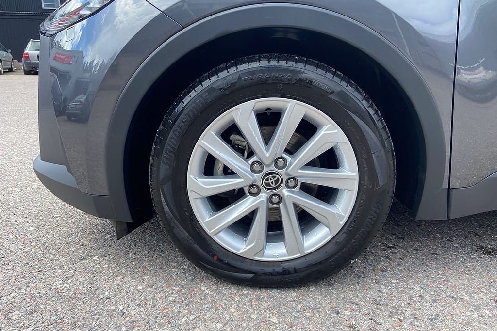 Vehicle Image 17