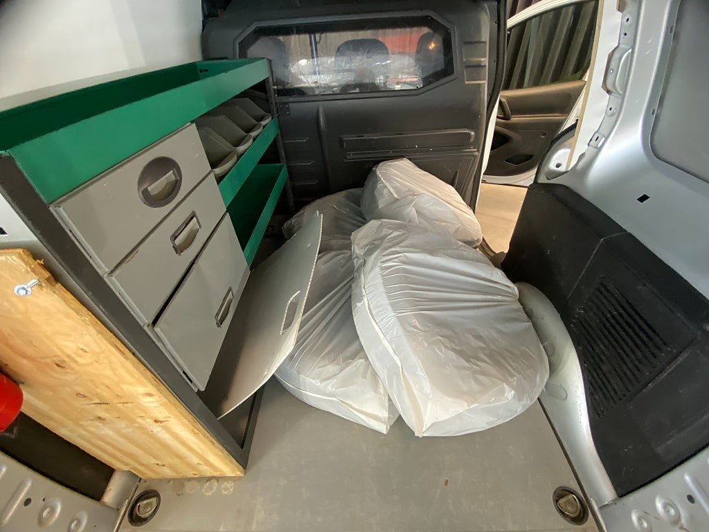 Vehicle Image 17