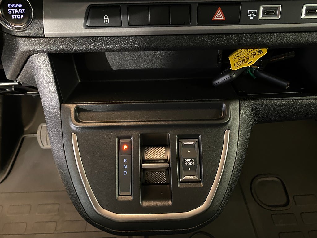 Vehicle Image 41