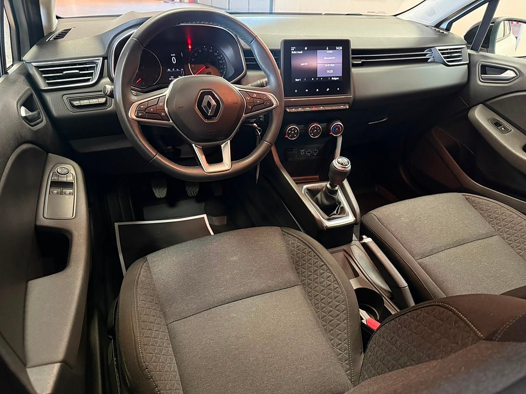 Vehicle Image 14