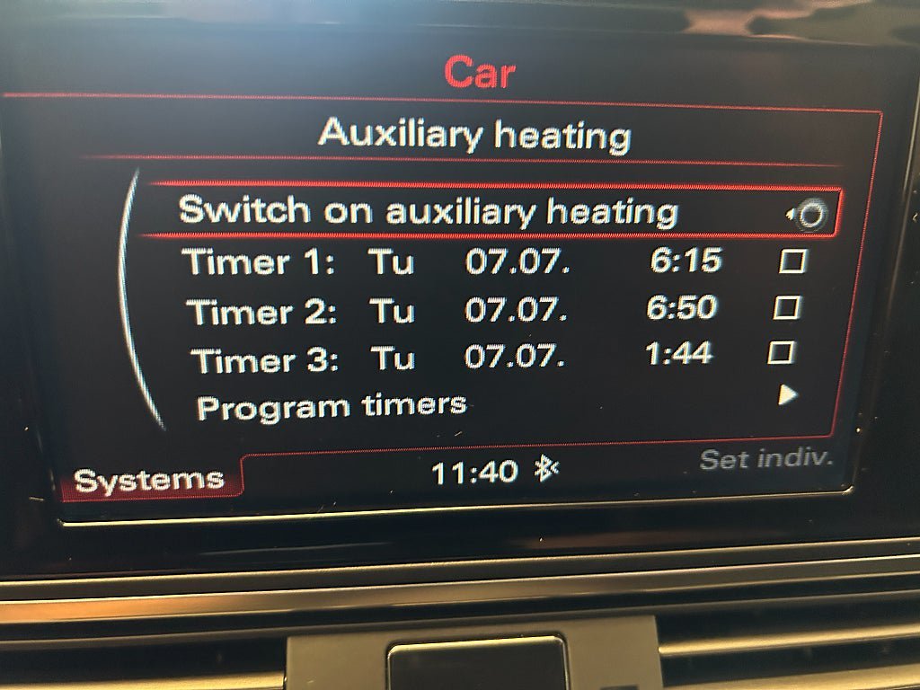 Vehicle Image 19