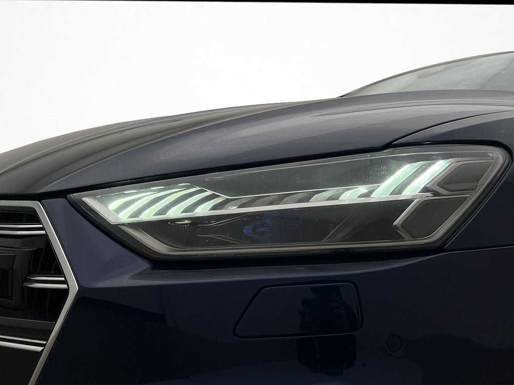 Vehicle Image 33