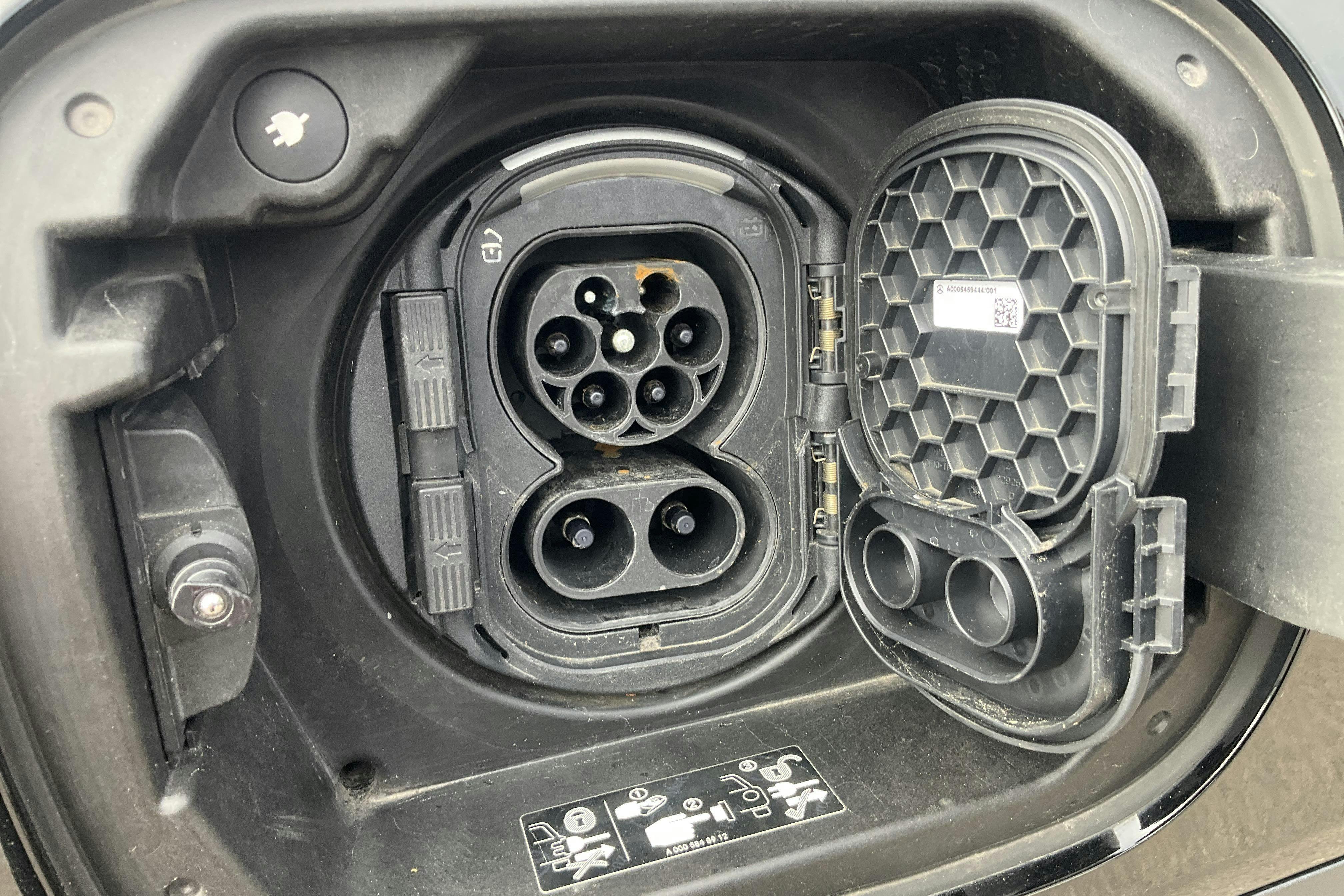 Vehicle Image 22