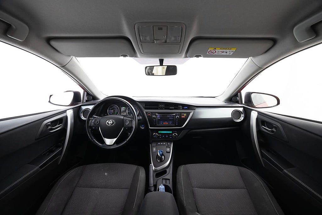 Vehicle Image 13
