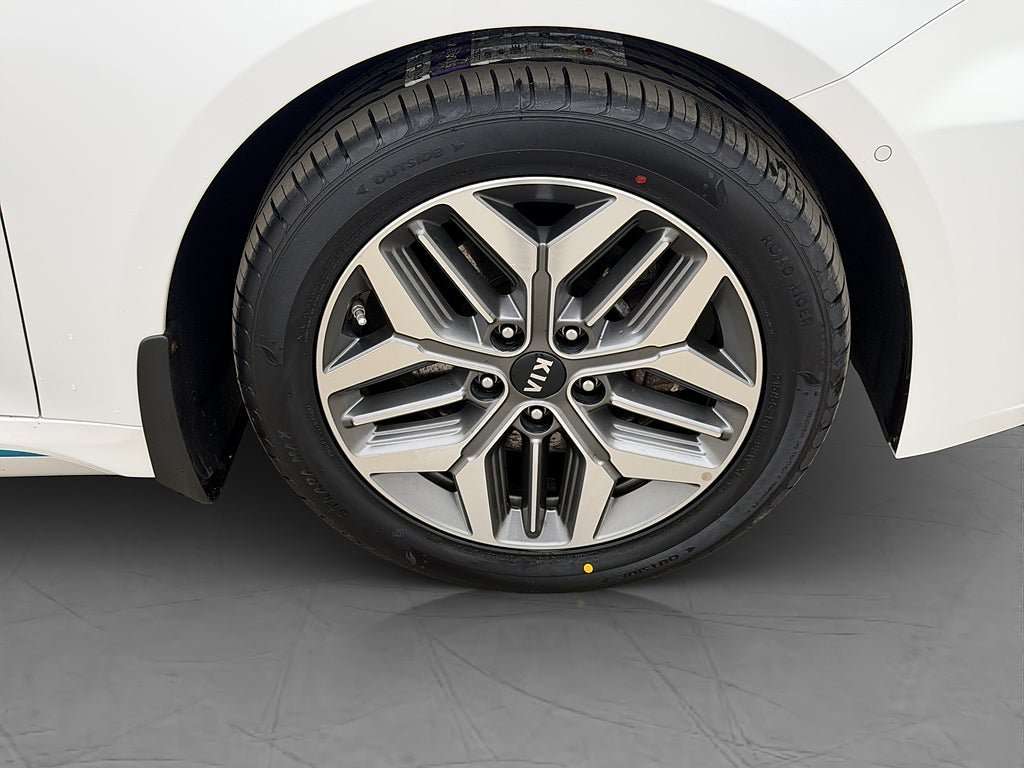 Vehicle Image 37