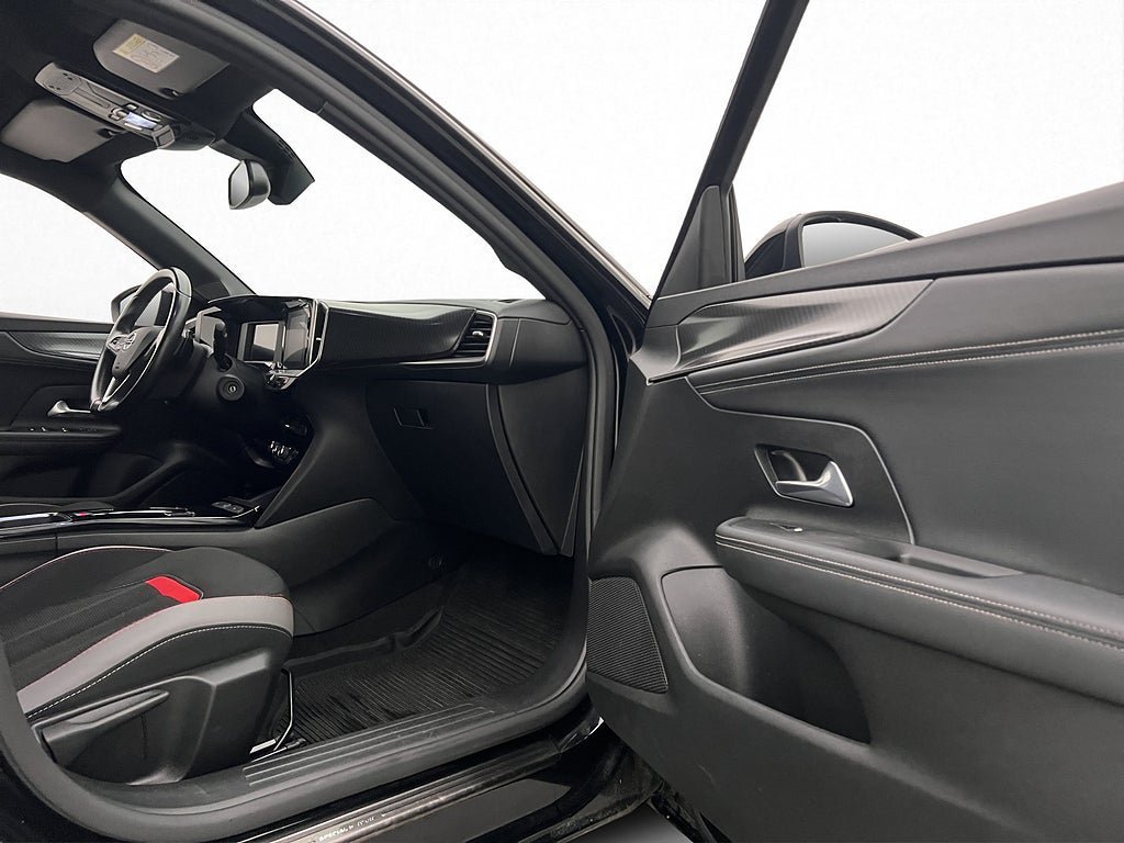 Vehicle Image 24