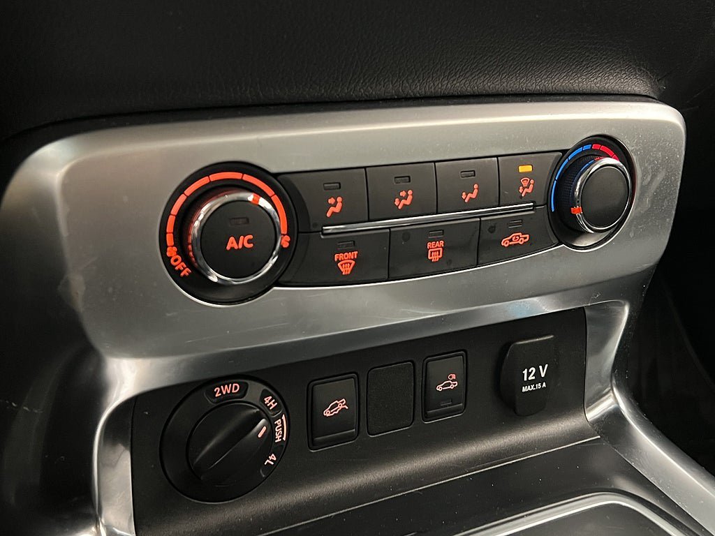 Vehicle Image 20