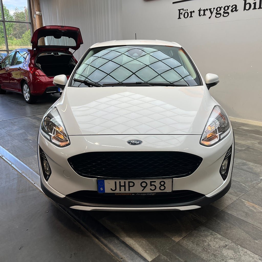 Vehicle Image 7