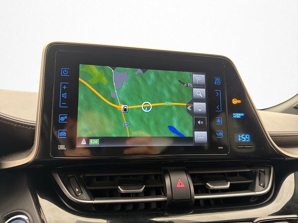 Vehicle Image 14