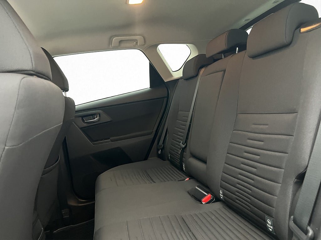 Vehicle Image 23