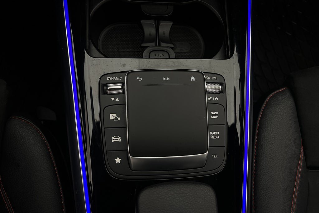 Vehicle Image 31