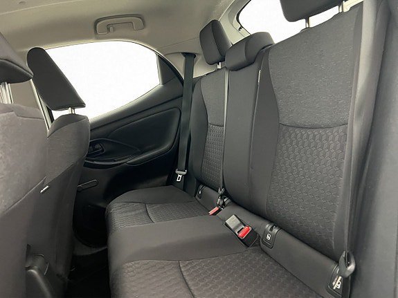 Vehicle Image 24
