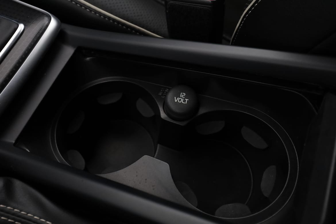 Vehicle Image 25