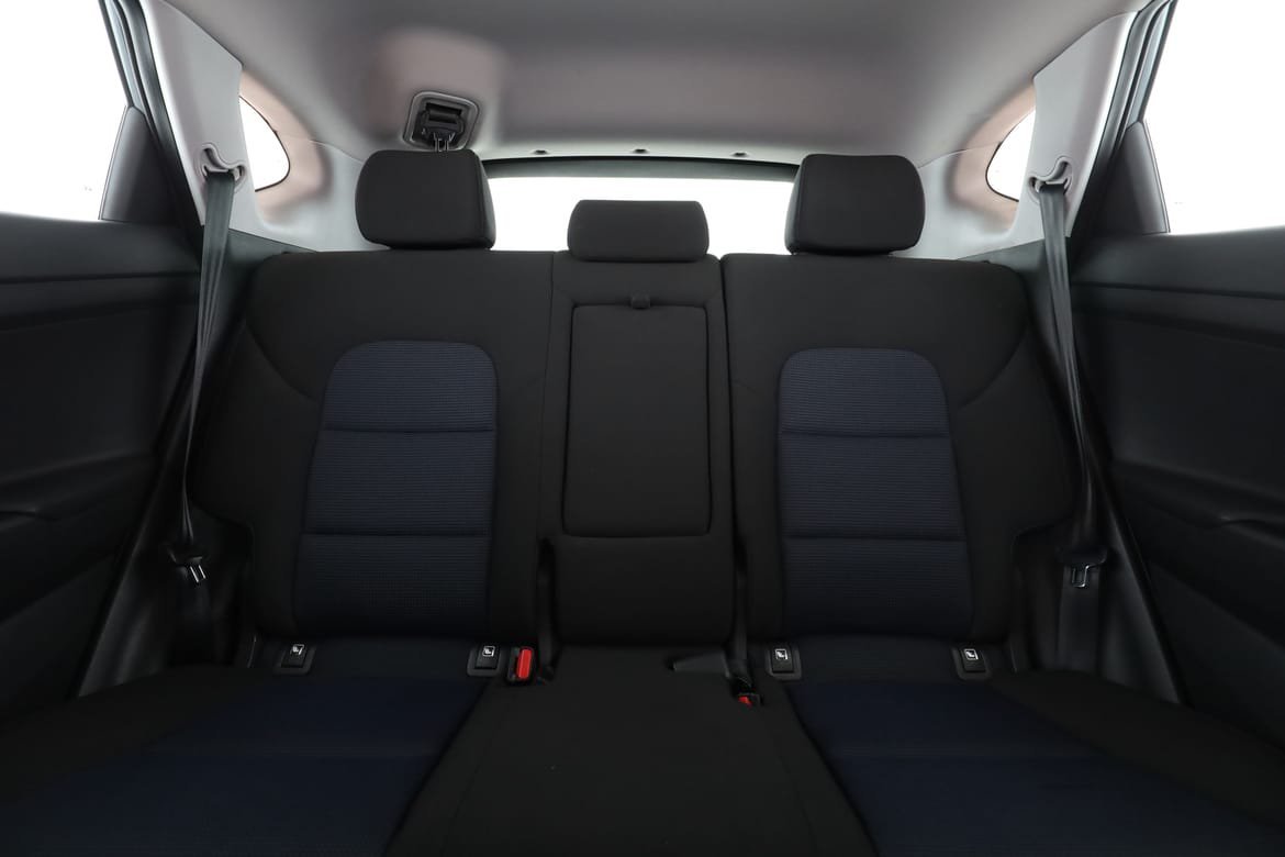 Vehicle Image 16