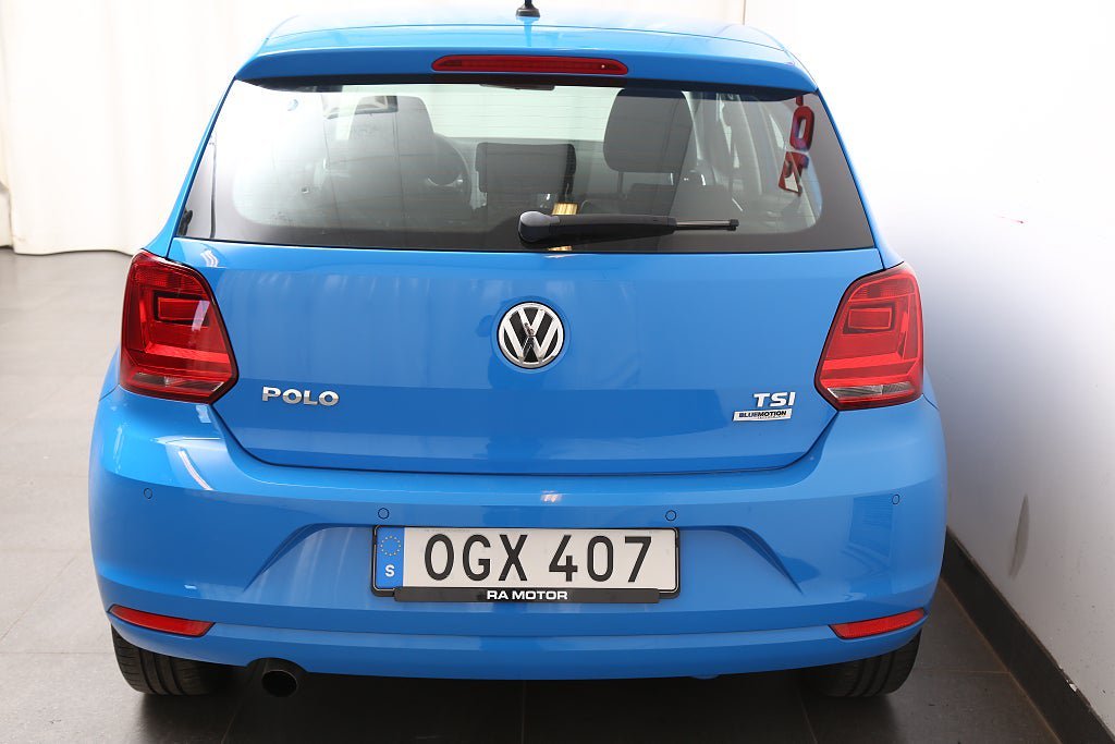 Vehicle Image 24