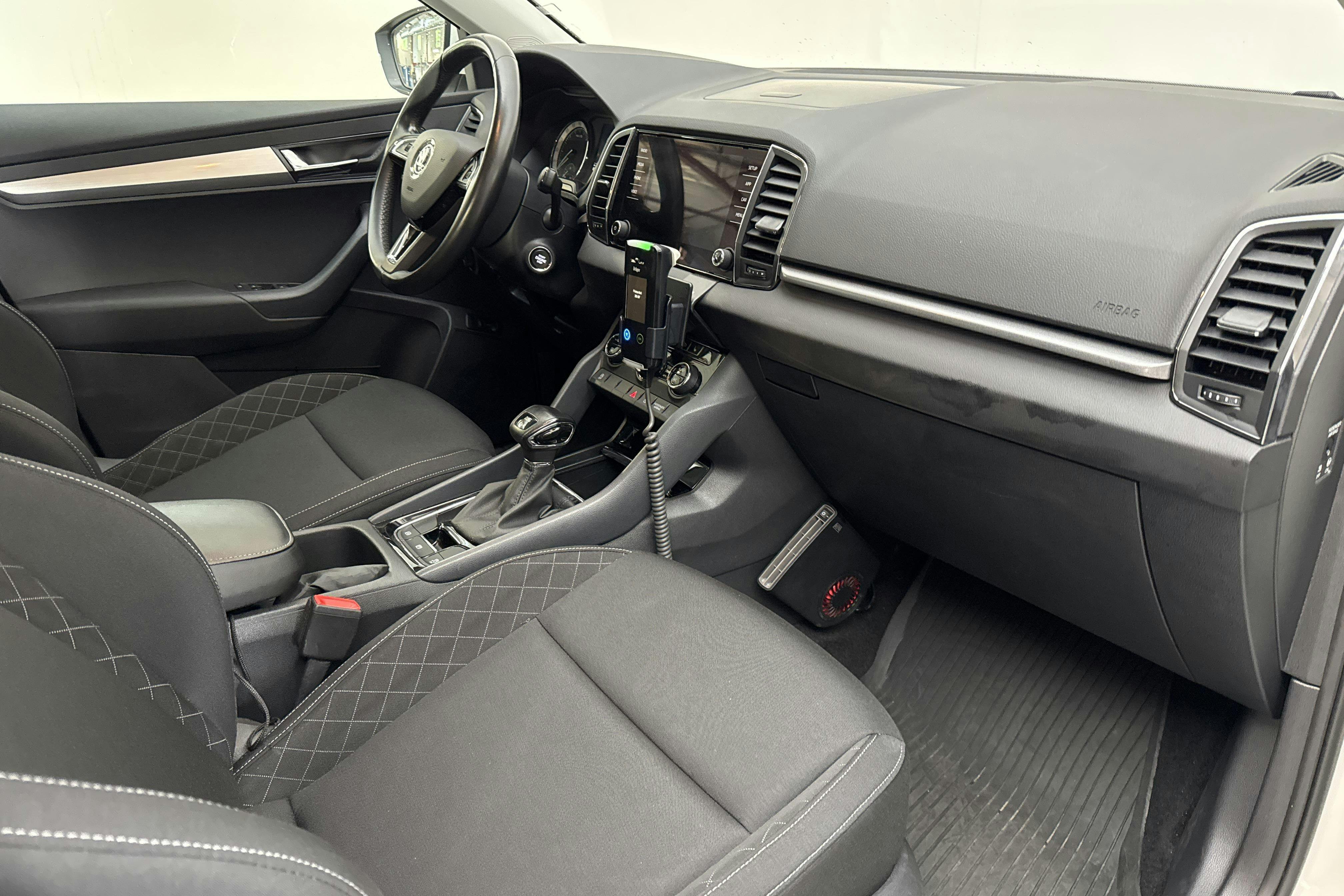 Vehicle Image 7