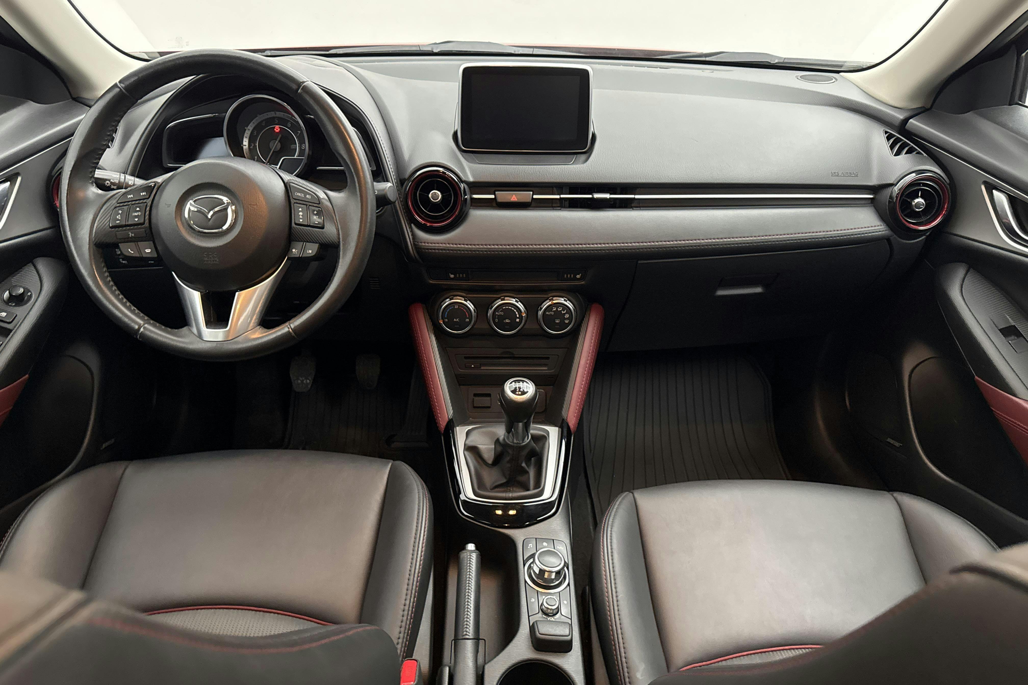 Vehicle Image 6