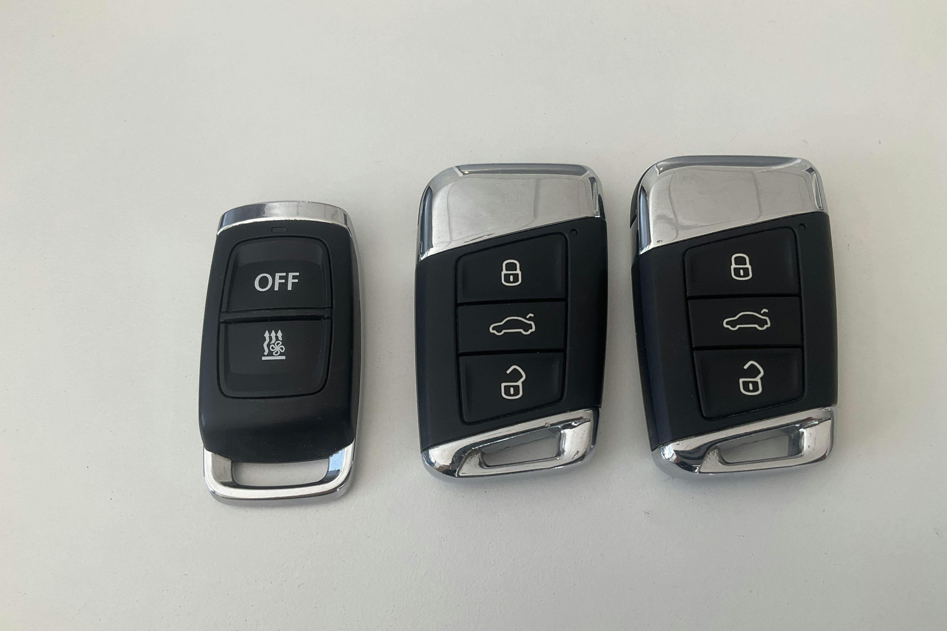 Vehicle Image 18
