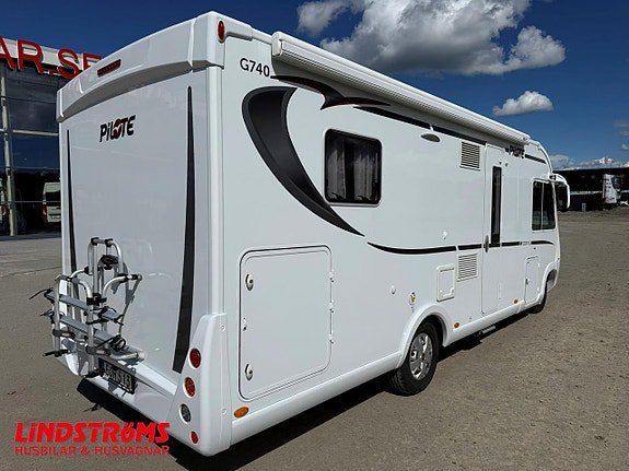 Vehicle Image 23