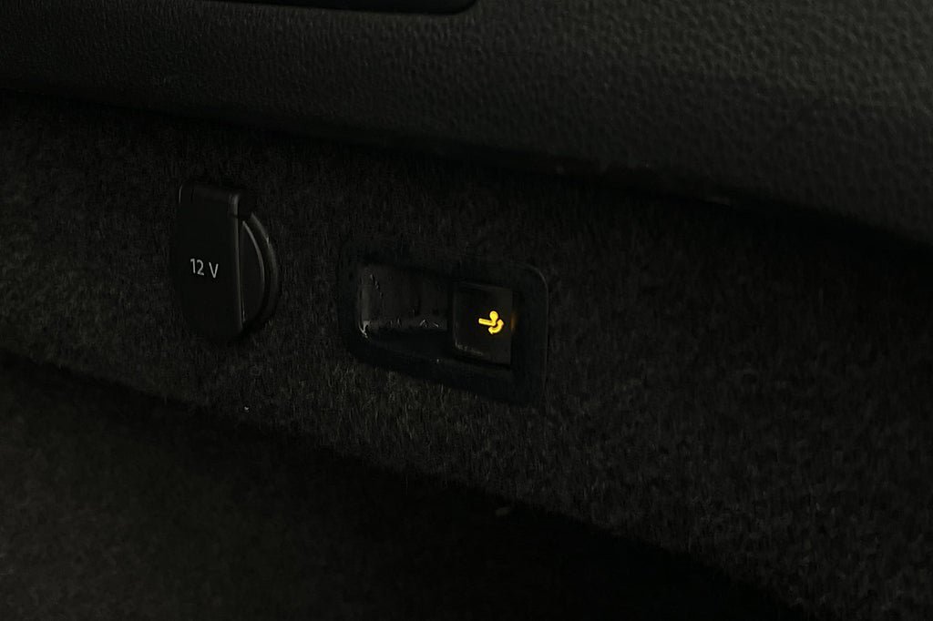 Vehicle Image 29