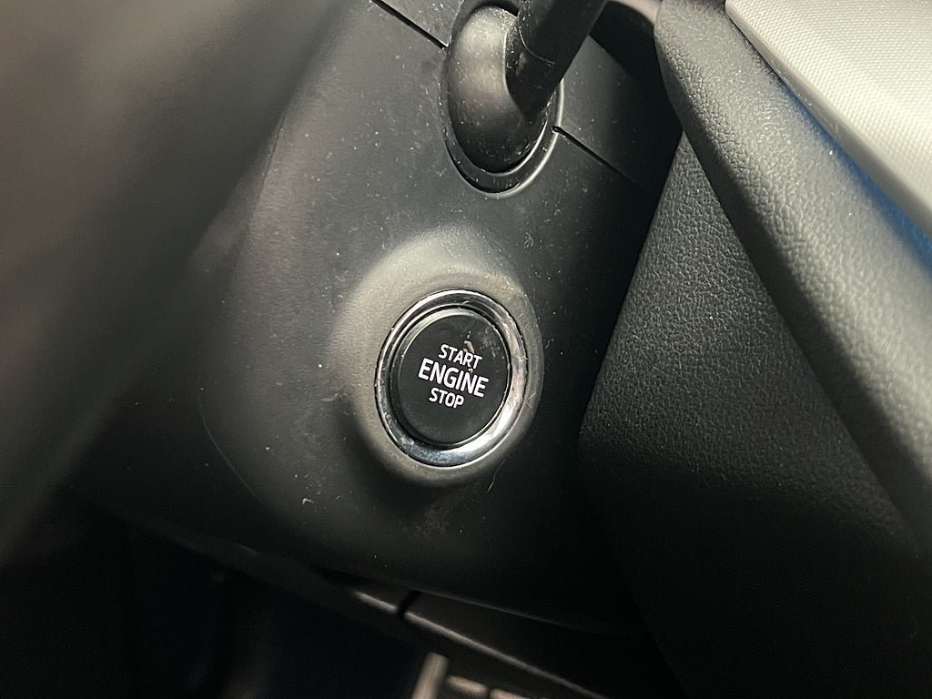 Vehicle Image 26