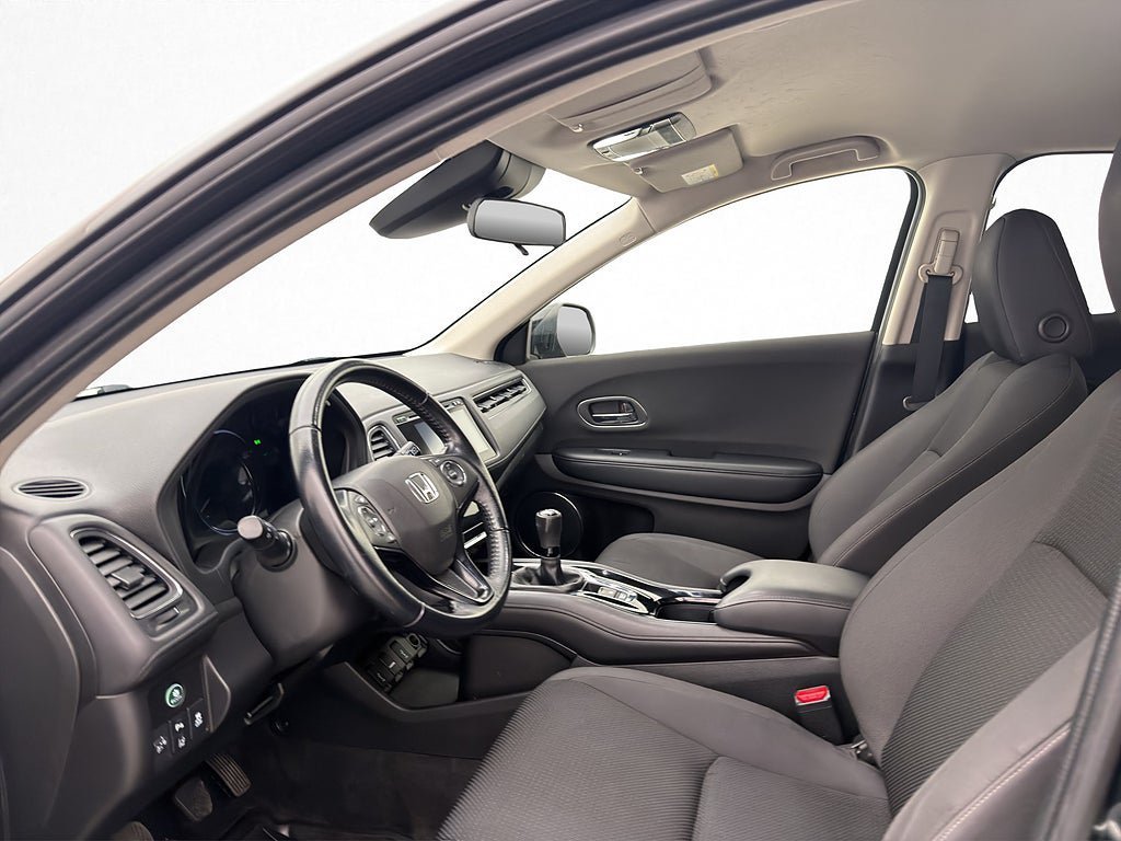 Vehicle Image 12