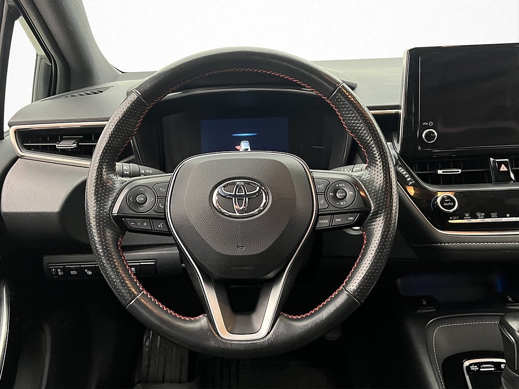 Vehicle Image 14