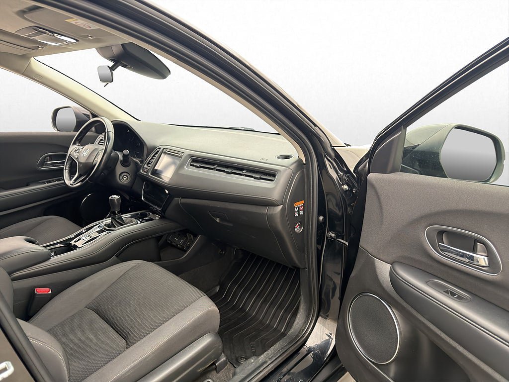 Vehicle Image 23