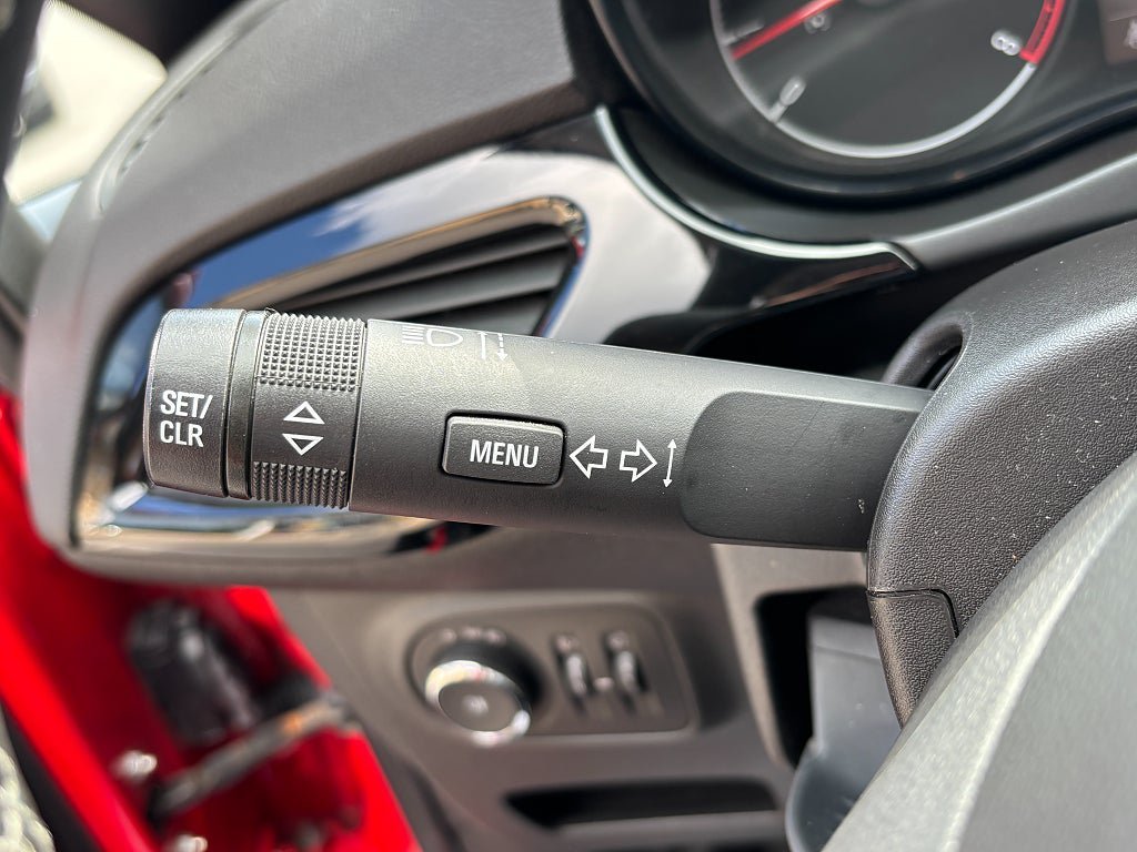 Vehicle Image 23