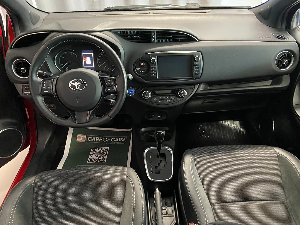 Vehicle Image 10