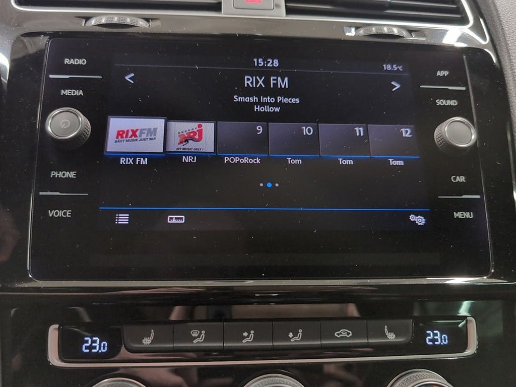 Vehicle Image 17