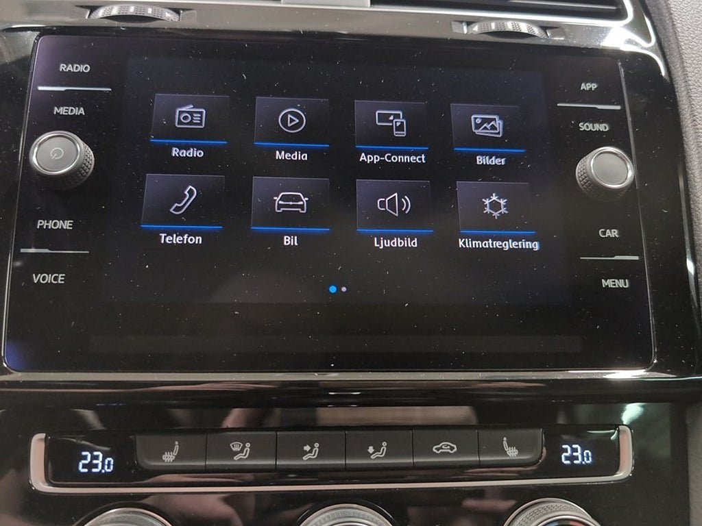 Vehicle Image 18