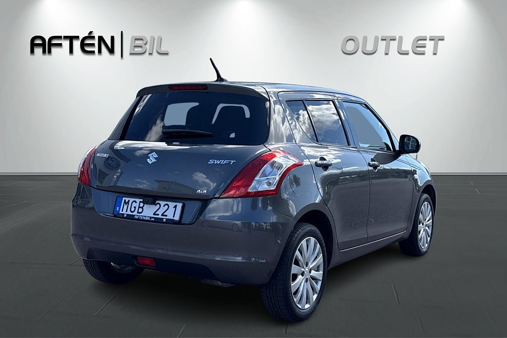 Vehicle Image 7