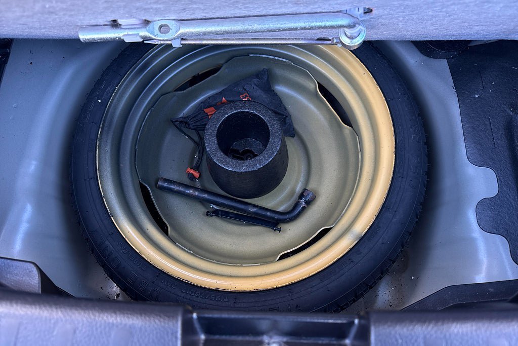 Vehicle Image 19
