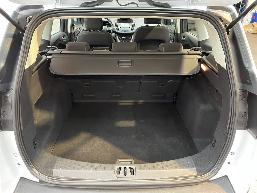 Vehicle Image 17