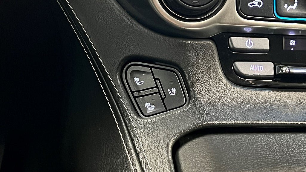 Vehicle Image 27