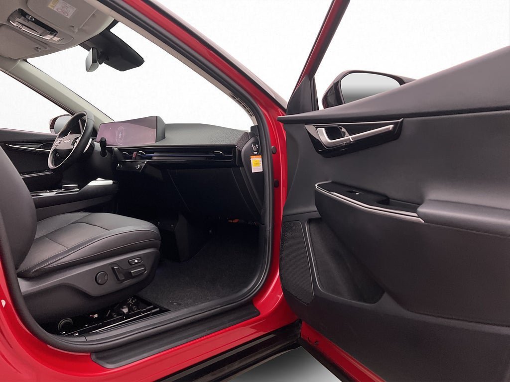 Vehicle Image 23