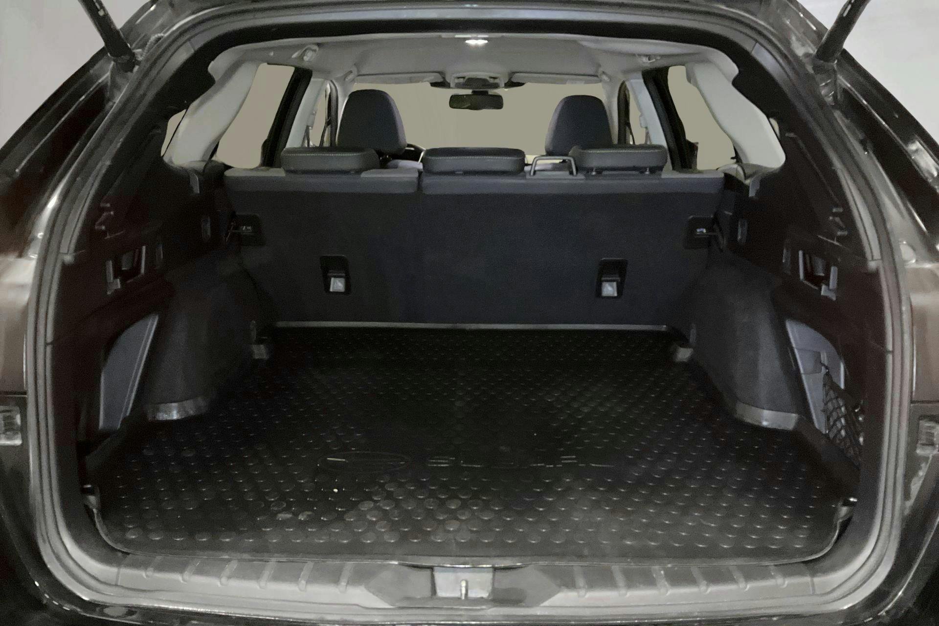 Vehicle Image 9