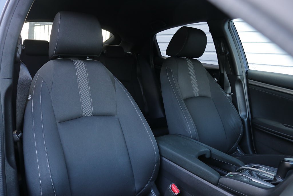 Vehicle Image 18