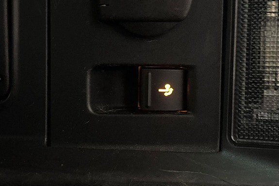 Vehicle Image 28