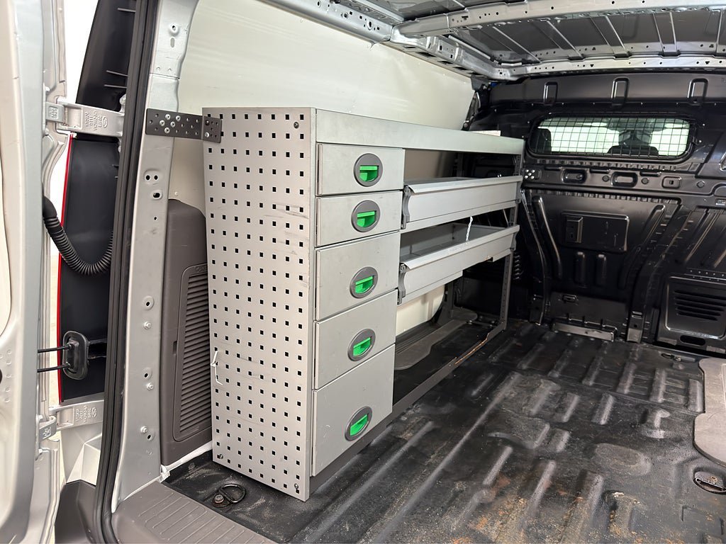 Vehicle Image 13