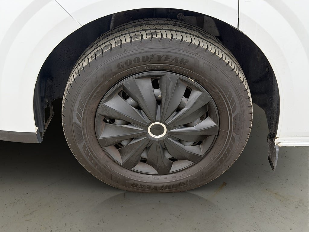 Vehicle Image 31