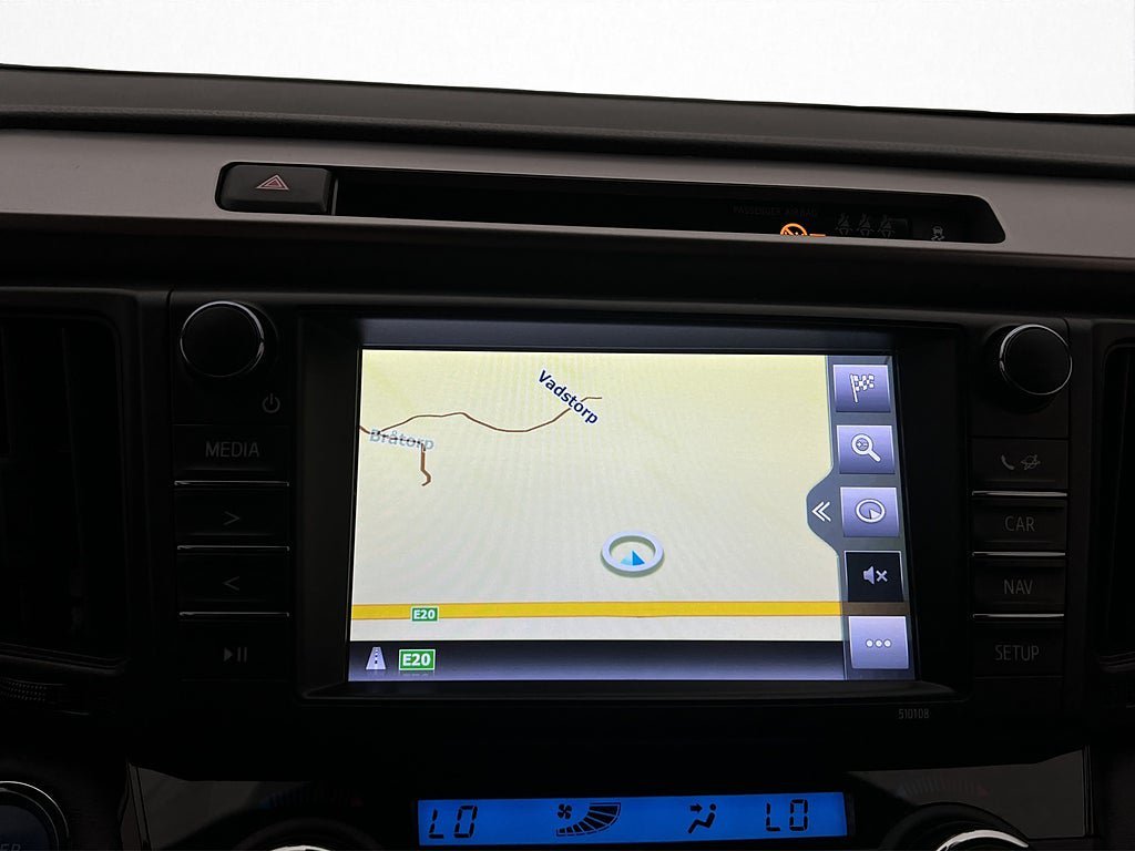 Vehicle Image 22
