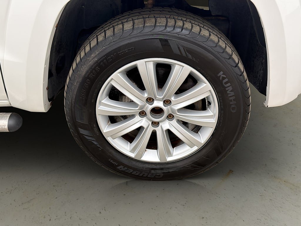 Vehicle Image 30