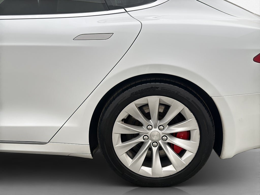 Vehicle Image 31