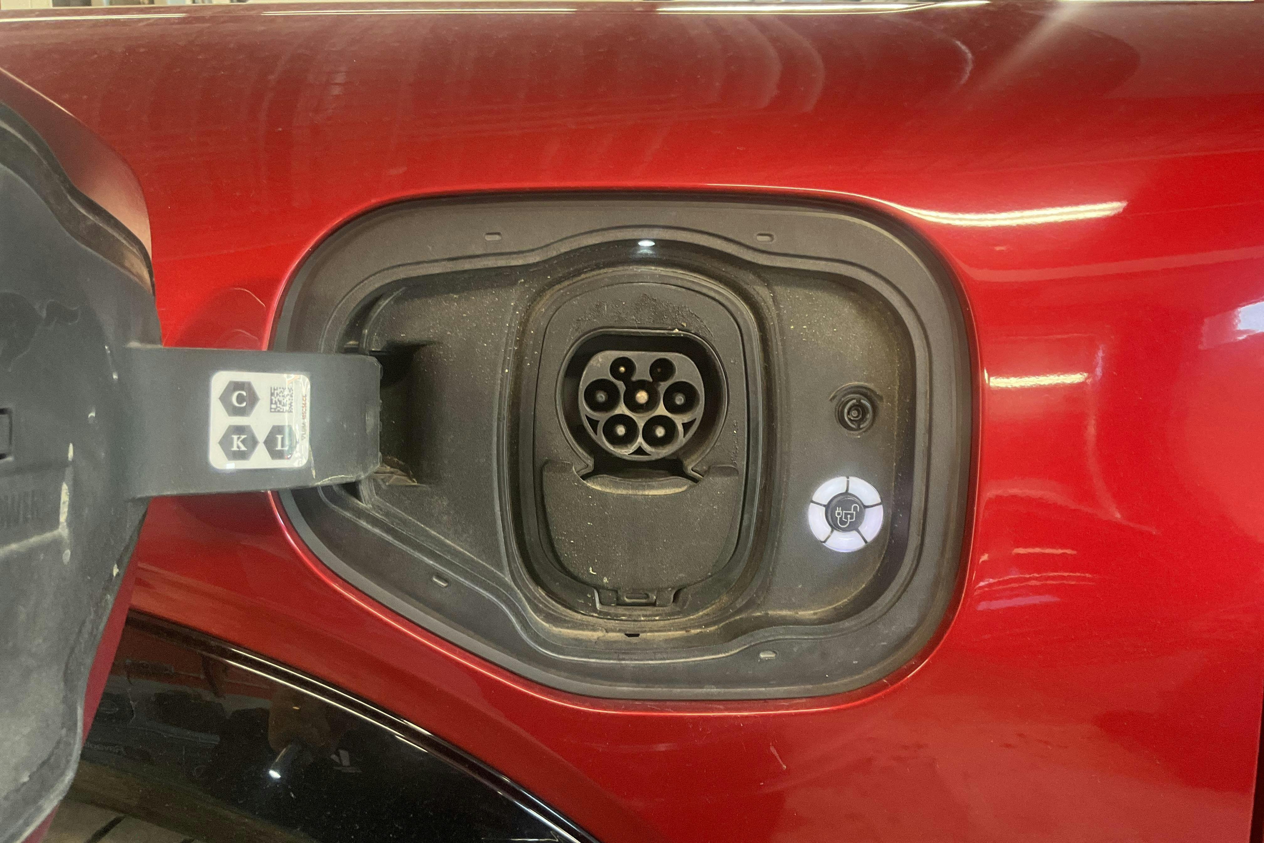 Vehicle Image 16