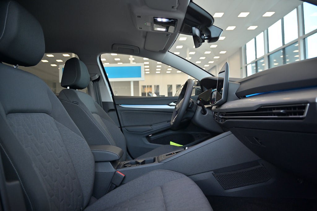 Vehicle Image 21