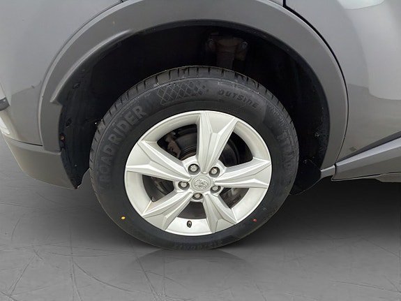 Vehicle Image 33