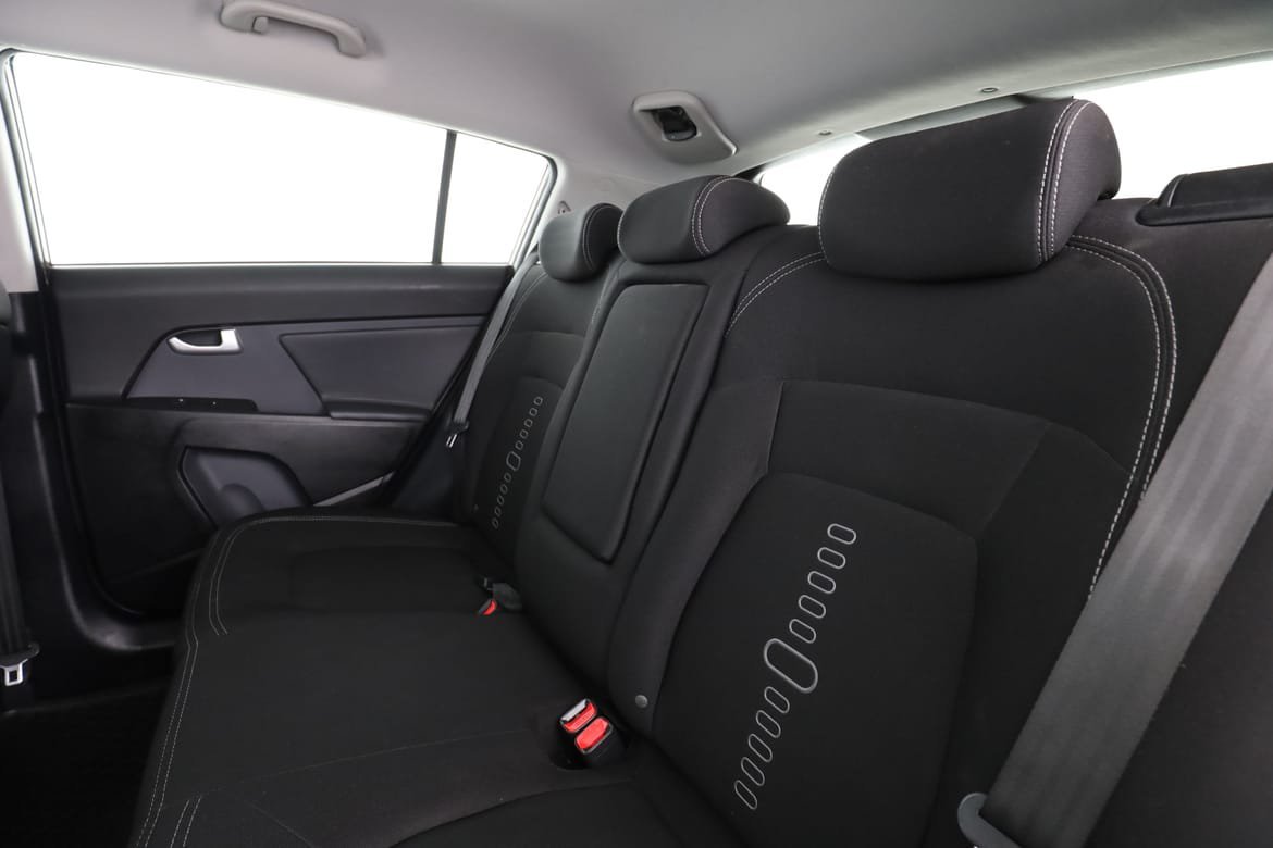 Vehicle Image 15