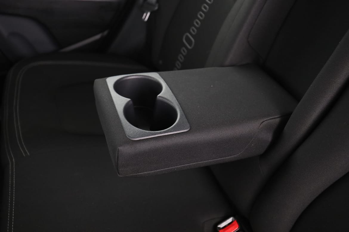 Vehicle Image 38